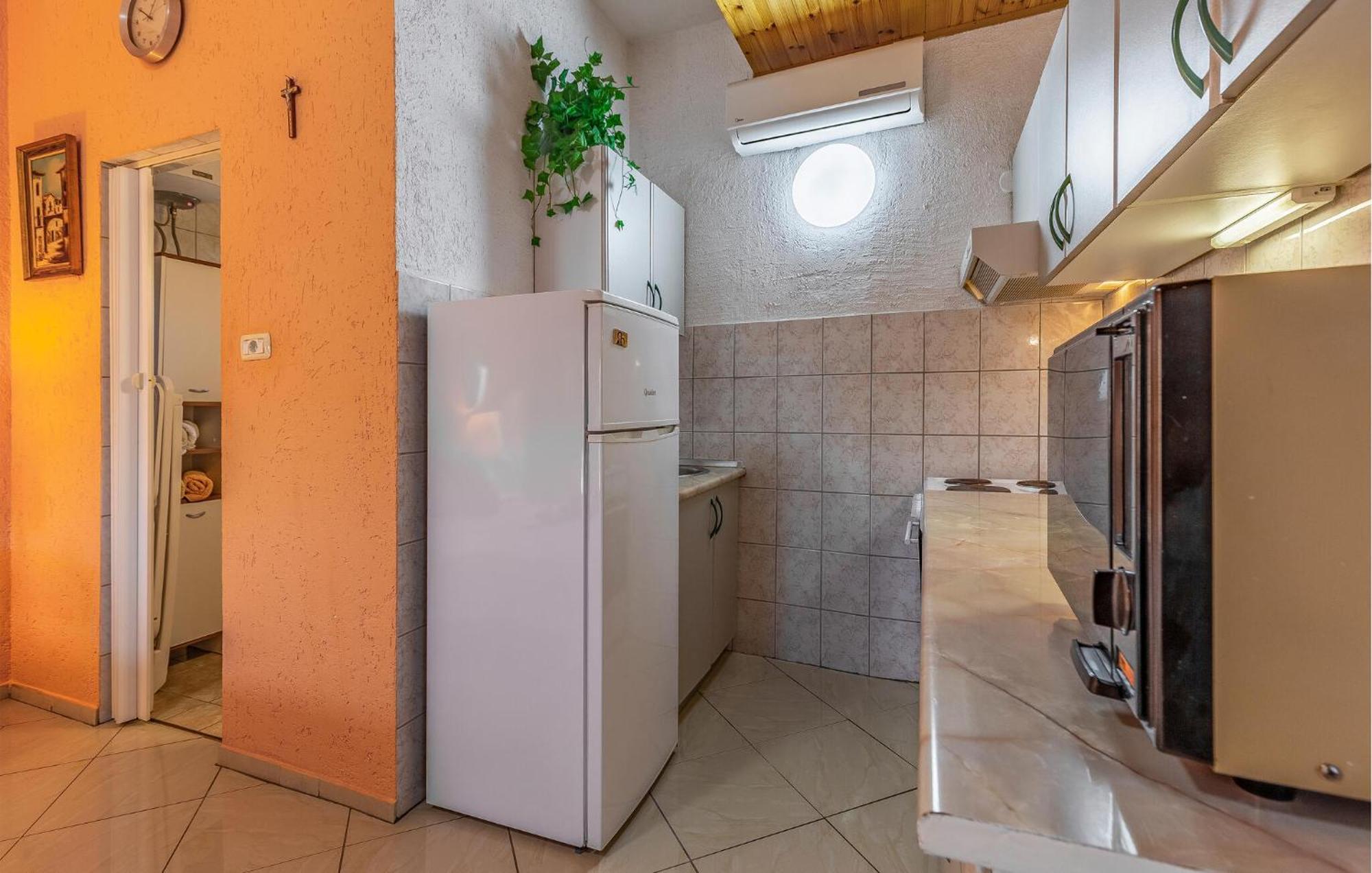 Pet Friendly Apartment In Medulin With Wifi Exterior foto