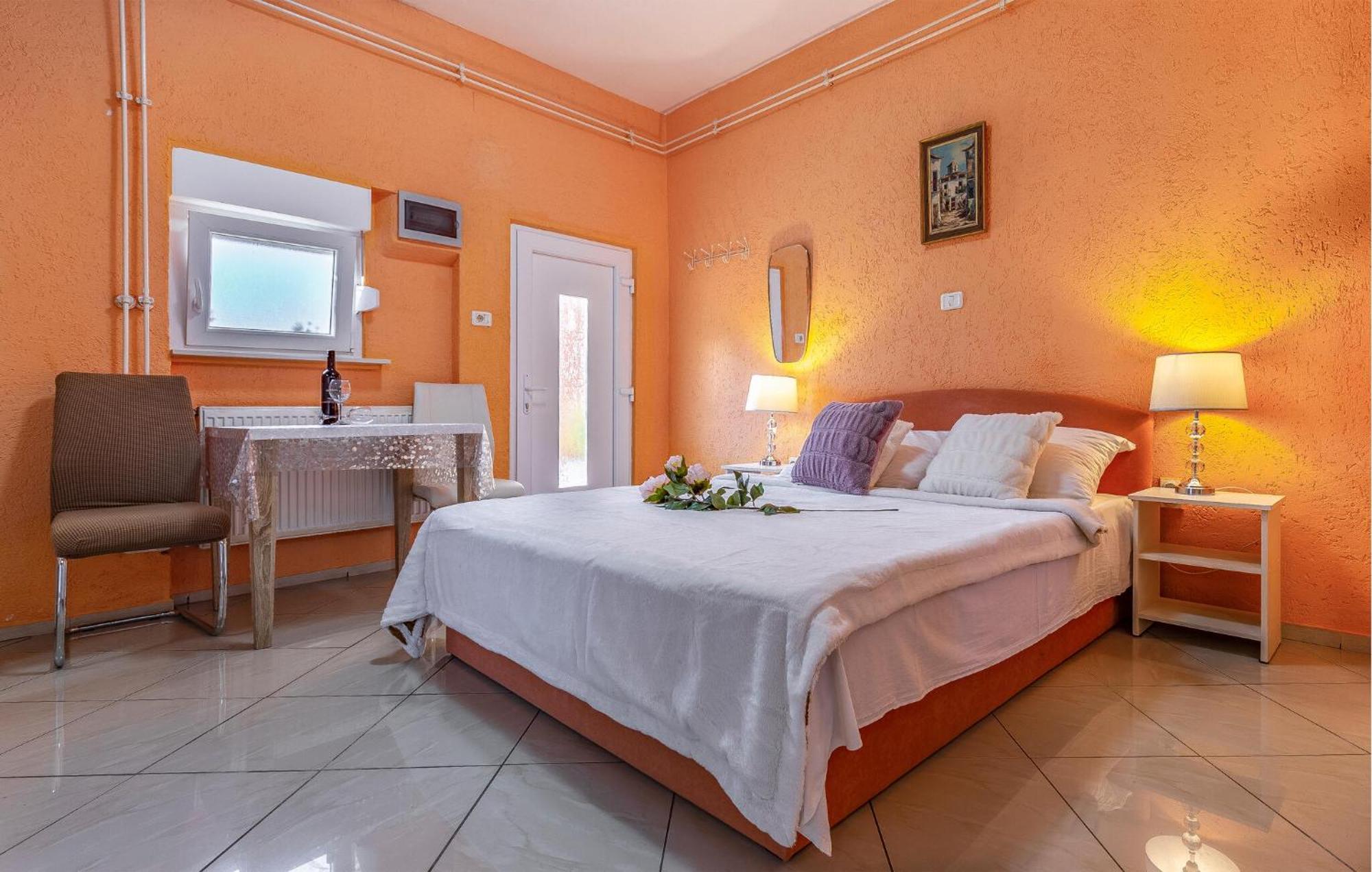 Pet Friendly Apartment In Medulin With Wifi Exterior foto