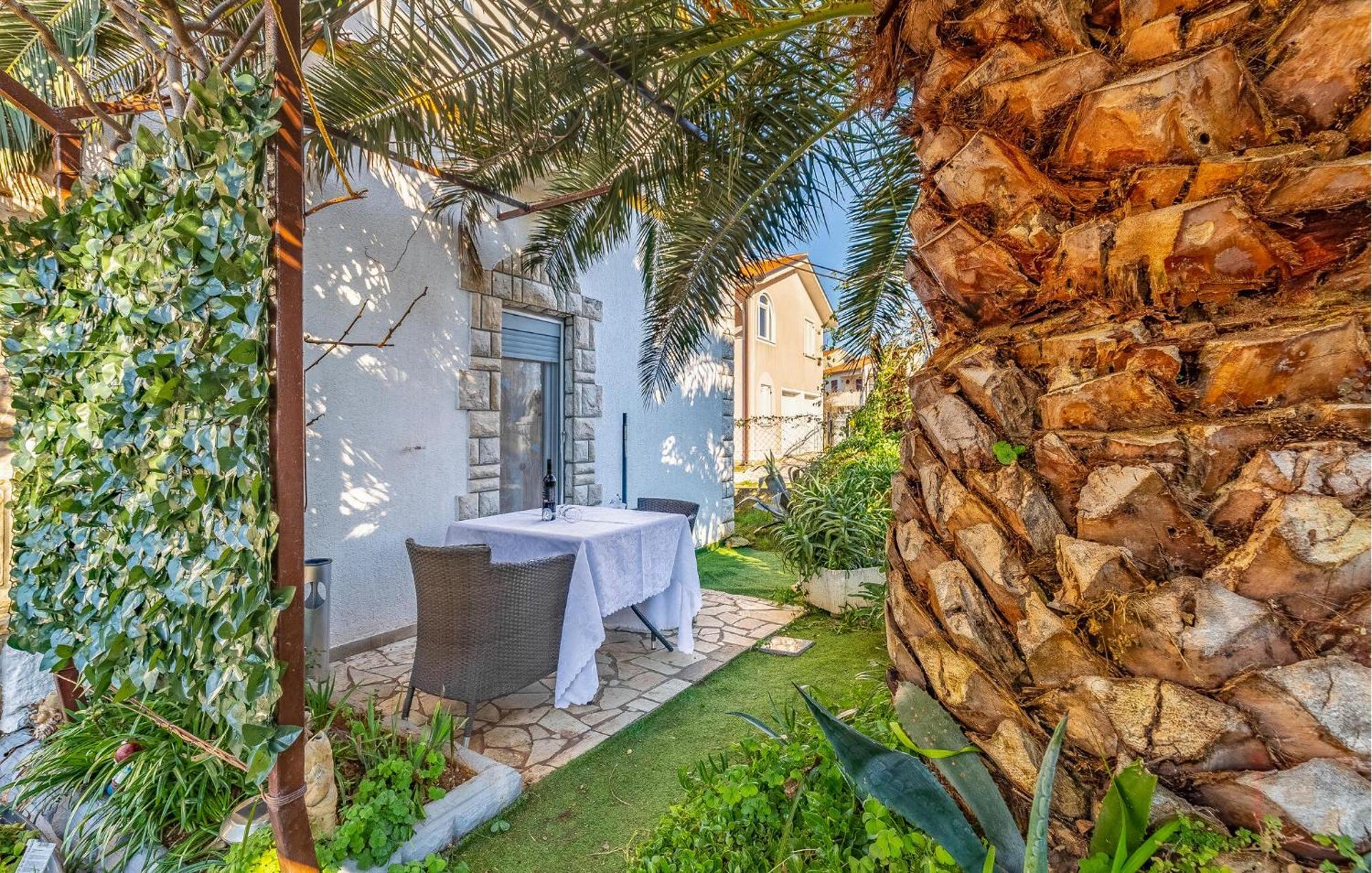 Pet Friendly Apartment In Medulin With Wifi Exterior foto